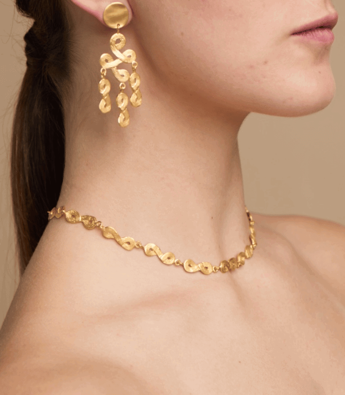 Awapit Necklace